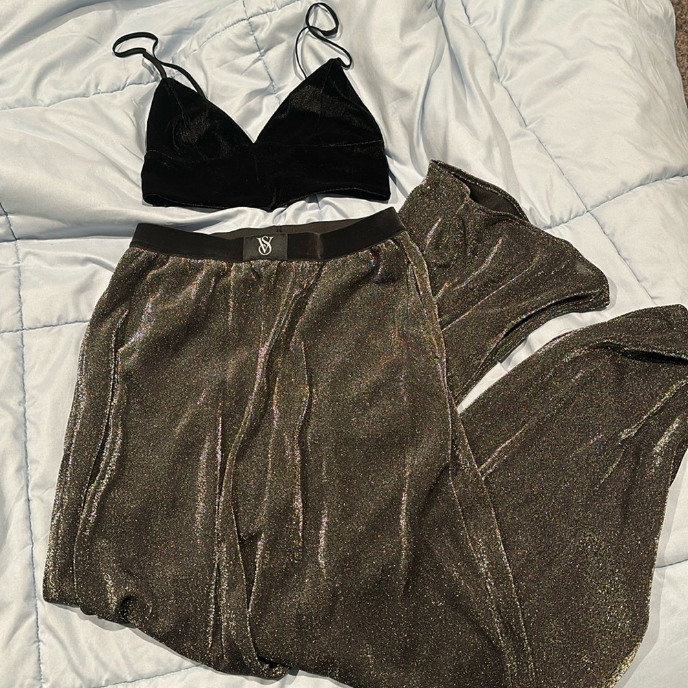 Victoria secret pajama set